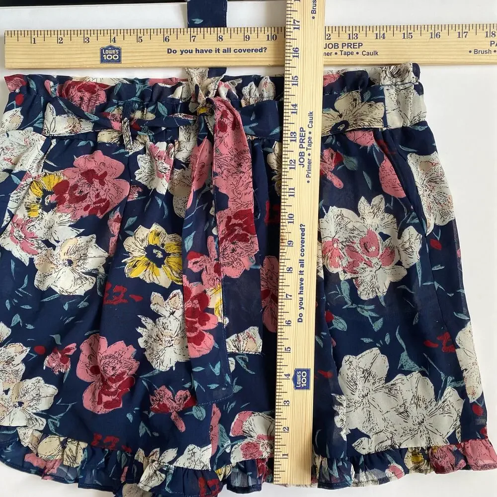 Love Floral Shorts Womens Large Floral Ruffled Hem/Waist Tie‎ Front Lined